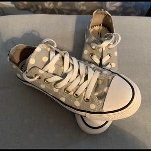 Polka dot Converse All-Stars